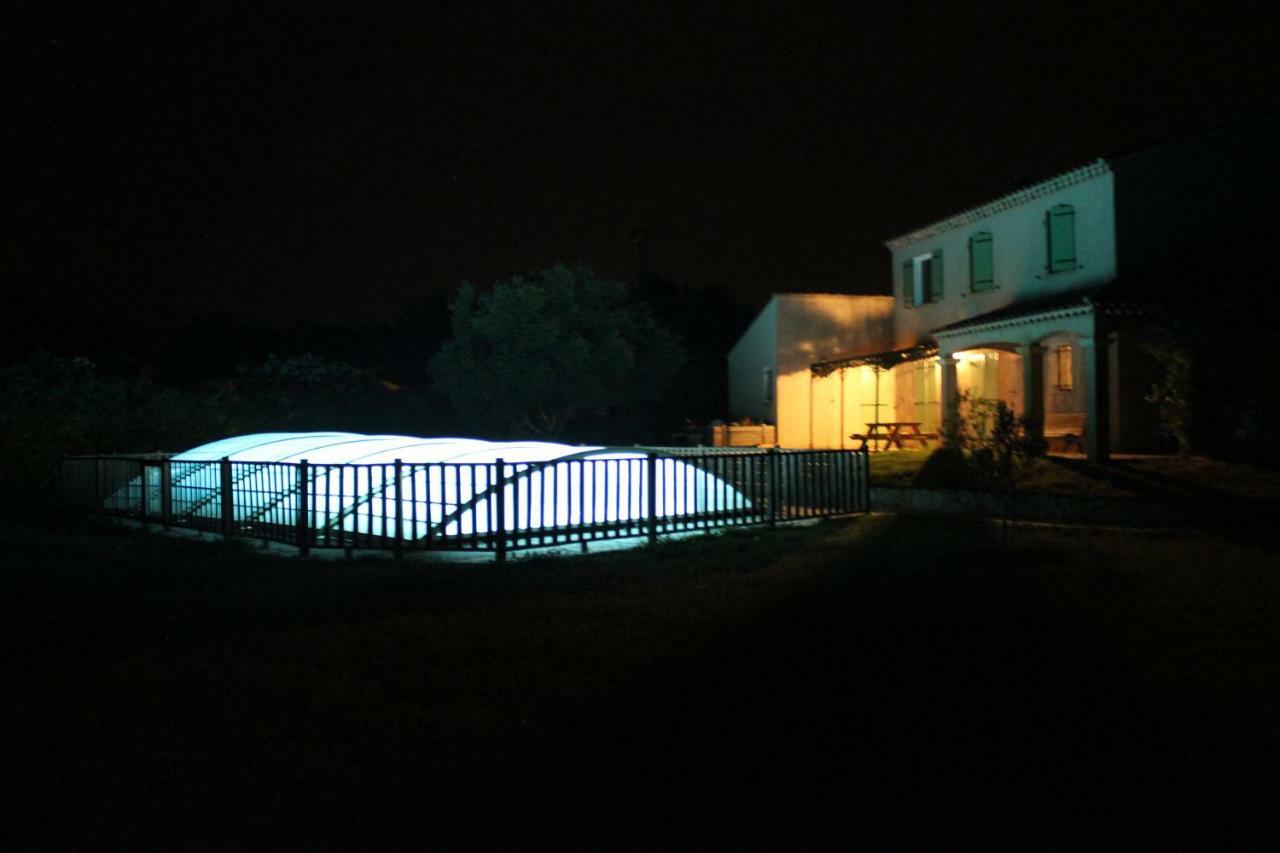 Mas dou l'Estele chambre d'hôtes Arlés Exterior foto